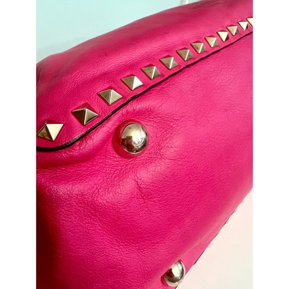 Valentino Garavani Vitello Medium Rockstud Tote in Pink - Picture 6 of 14